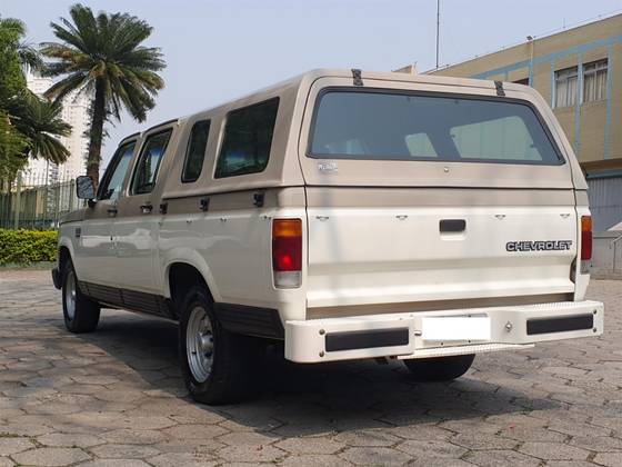 CHEVROLET D20 4.0 CUSTOM DE LUXE CD 8V DIESEL 4P MANUAL